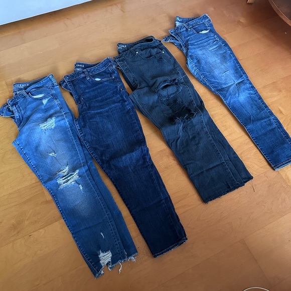 American Eagle Outfitters Denim - American Eagle 4 Pairs of Jeans size 16